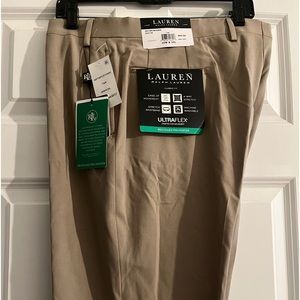 Classic Fit Ultraflex Flat-Front Dress Pants